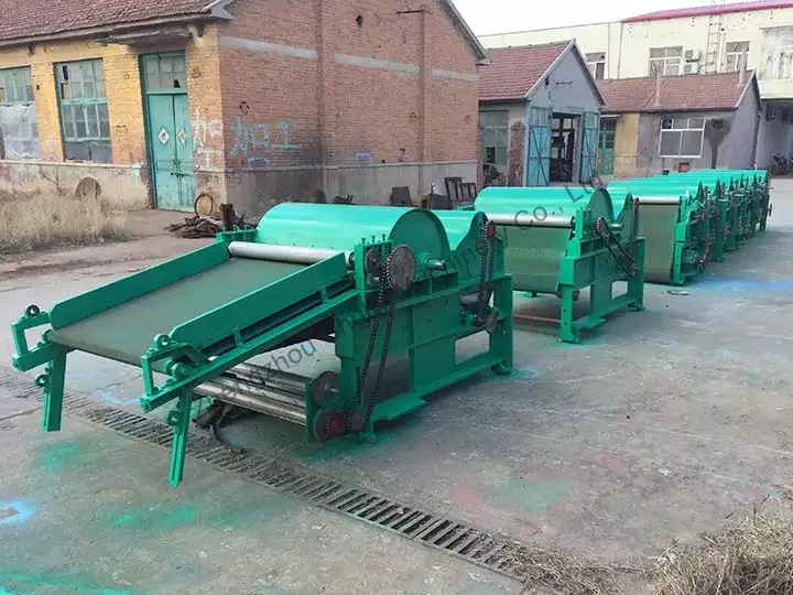 fiber opening and cleaning machine