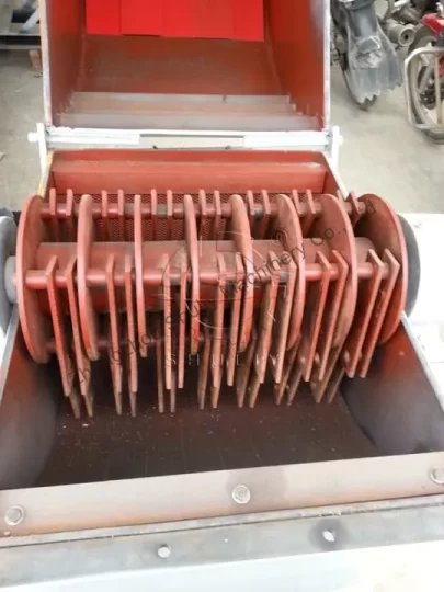 hammers in cardboad grinder machine
