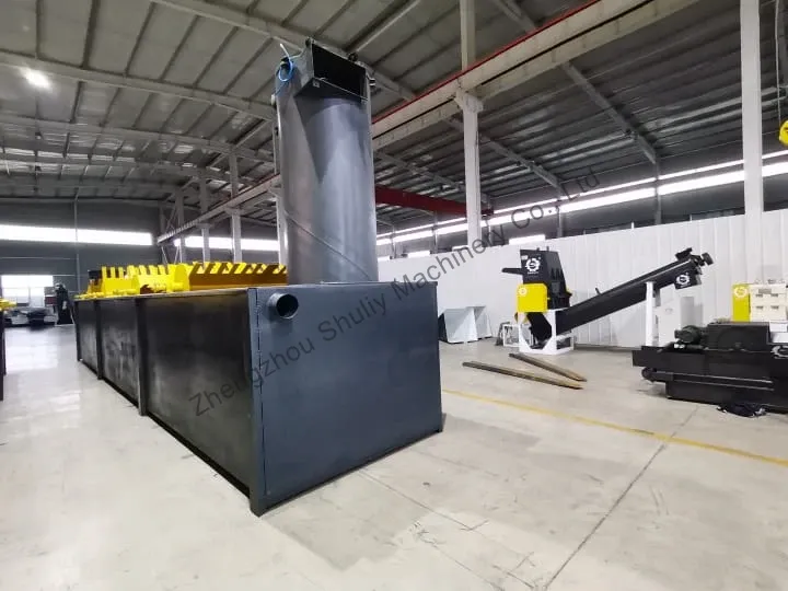 vertical plastic dryer machine in plastic recycling line