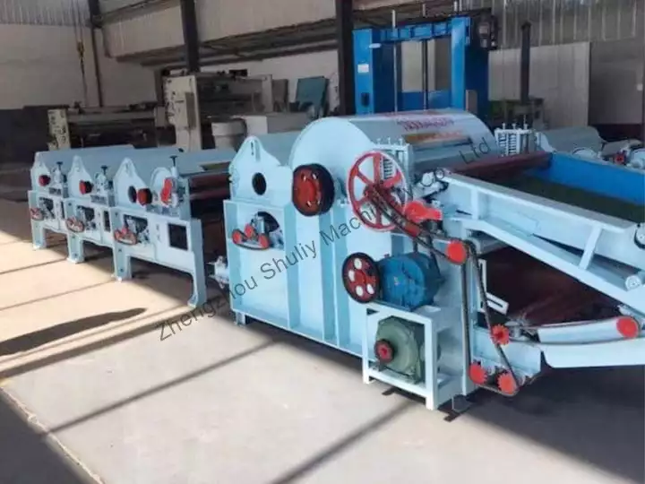opening and cleaning machine for textile recycling