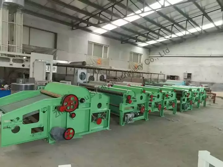 opening and cleaning machines used in textile recycling