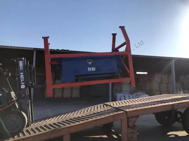 machine sent to the container